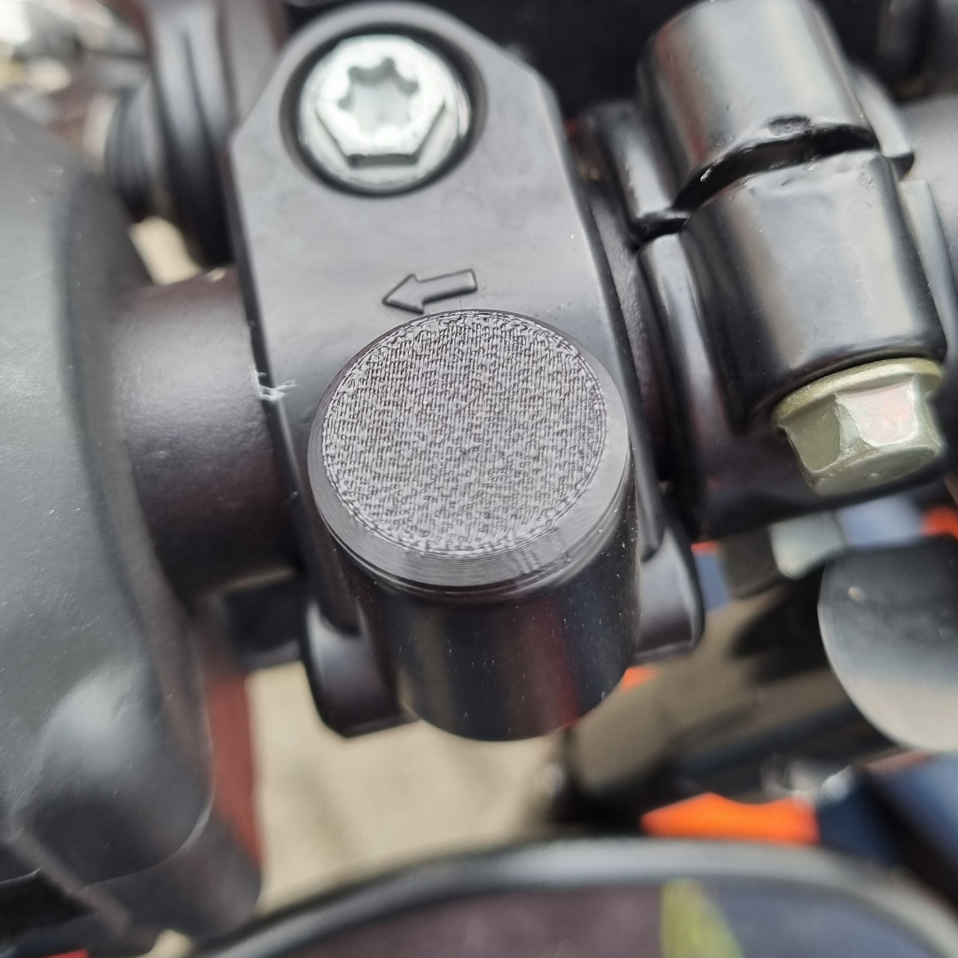 Abdeckkappen für Spiegelgewinde M10